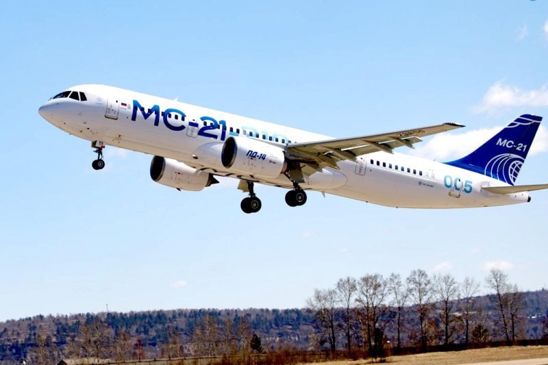 МС-21 с двигателями ПД-14 прибыл в Жуковский для испытаний